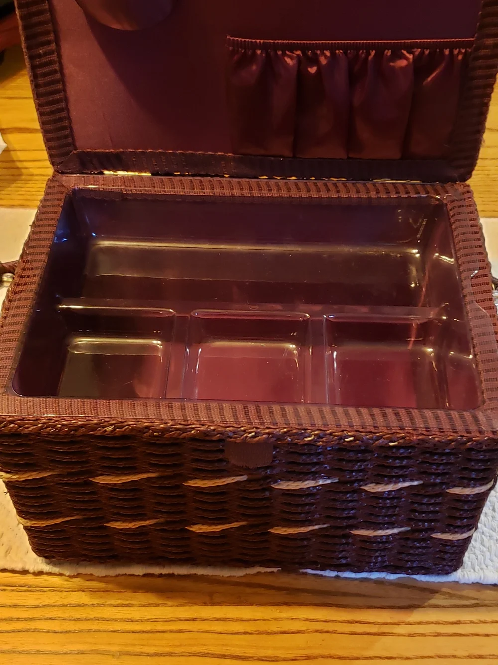 Woven Sewing Basket with Floral Tapestry Lid - Cream & Brown
